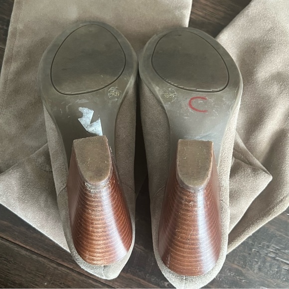 Sole Society Rumer round toe boot 9 B tan. - Picture 6 of 8